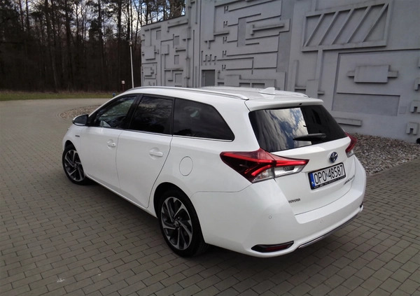 Toyota Auris cena 55900 przebieg: 212000, rok produkcji 2015 z Częstochowa małe 667